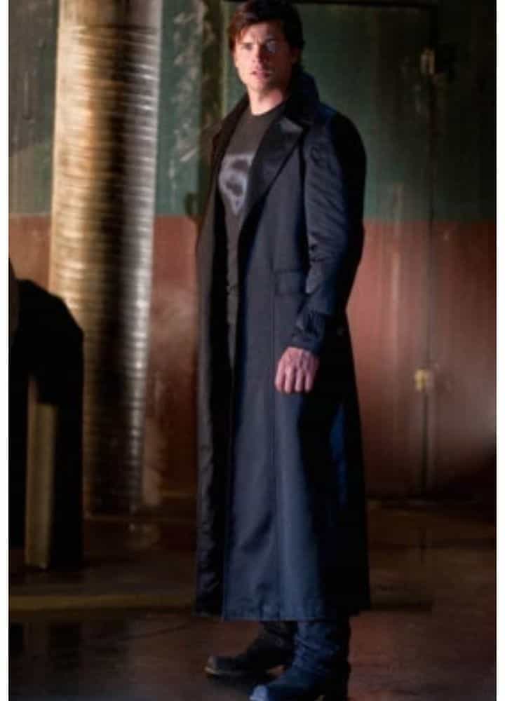 Smallville S9 Superman Clark Kent (Tom Welling) Black Leather Trench Coat