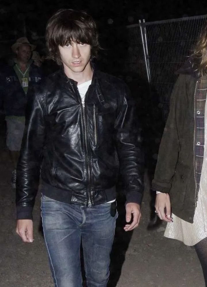 Shockwaves NME Awards Alex Turner Black Jacket Shockwaves NME Awards Alex Turner Black Jacket