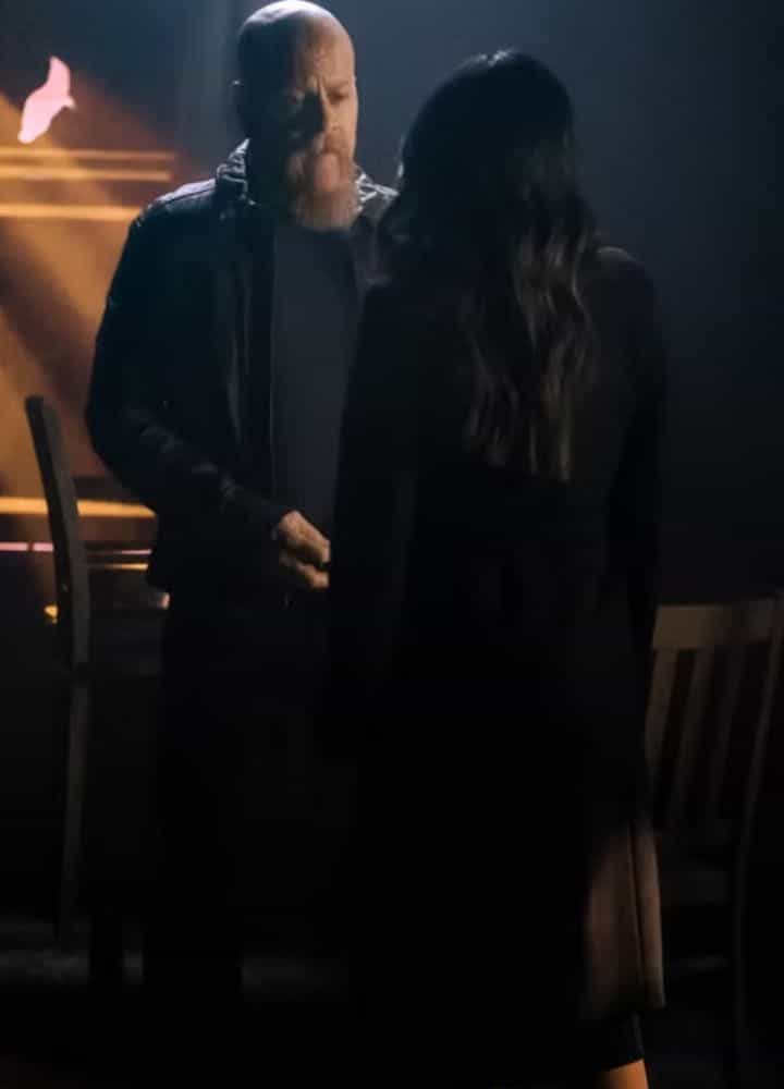 Superman and Lois S04 Amanda McCoy (Yvonne Chapman) Black Wool Coat