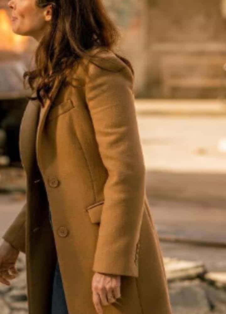 Superman and Lois S04 Elizabeth Tulloch (Lois Lane) Trench Coat Superman and Lois S04 Elizabeth Tulloch (Lois Lane) Trench Coat