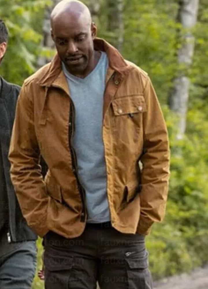 Colin Lawrence Virgin River S06 Brown Jacket