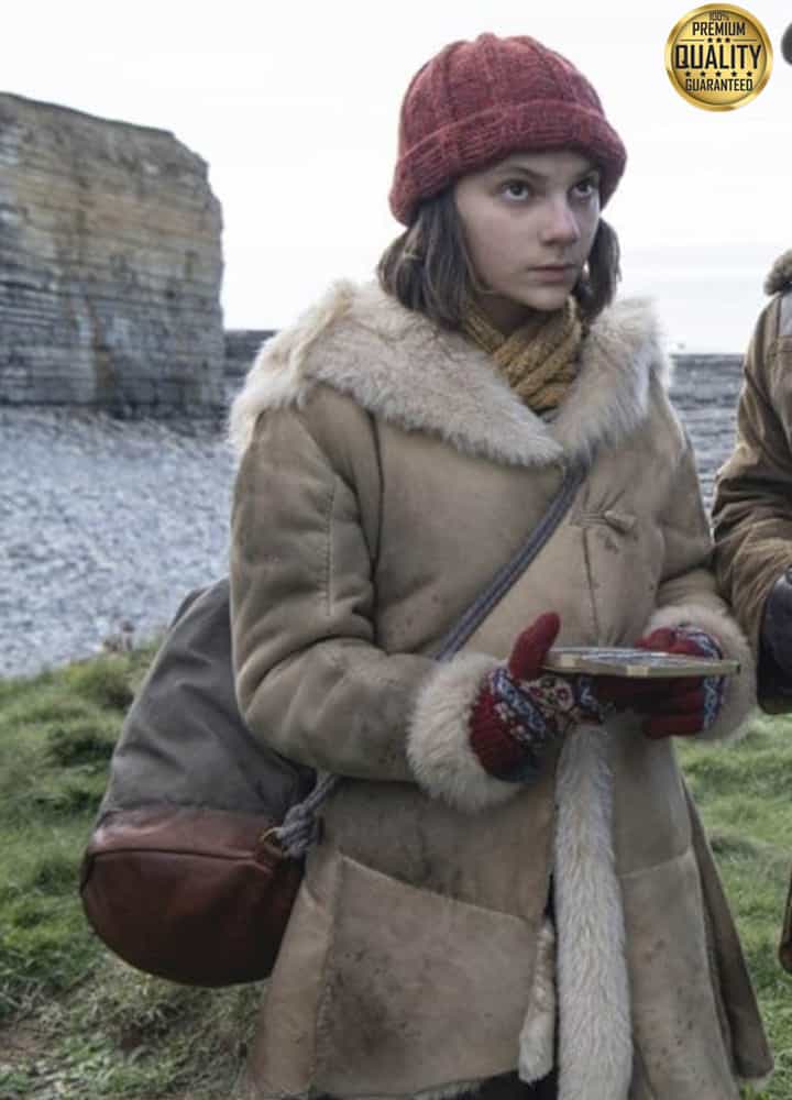 His Dark Materials S02 Lyra Belacqua Fur Coat
