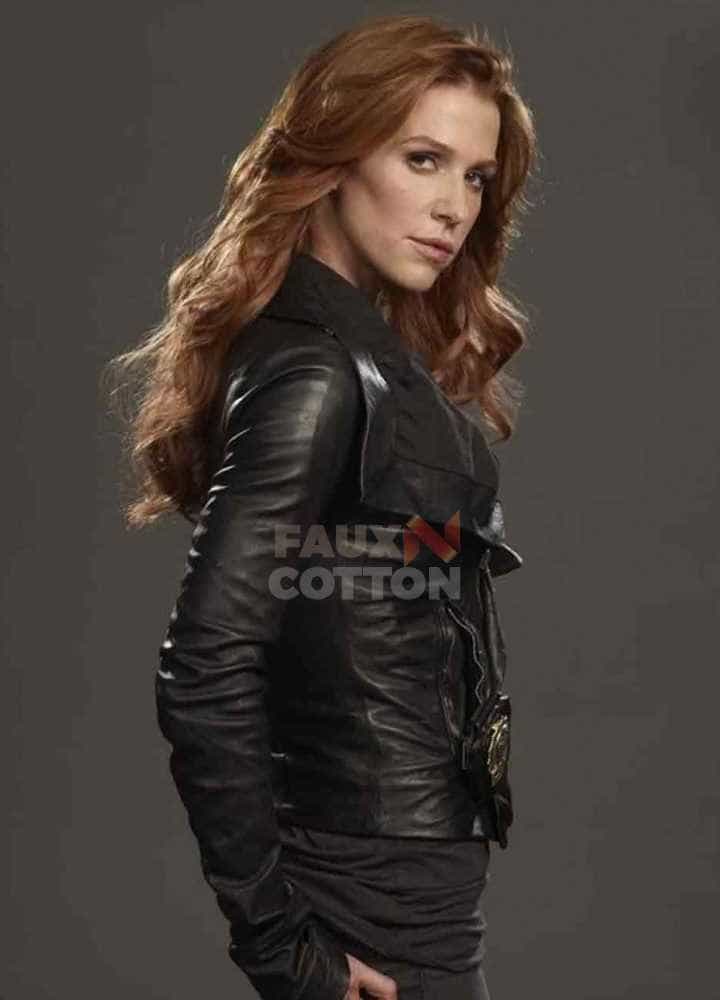 Unforgettable Carrie Wells (Poppy Montgomery) Biker Jacket